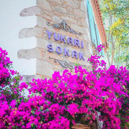 Hotel Yukari Sokak Vip Butik Alacati