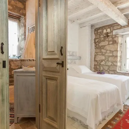 Yukari Sokak Vip Butik *