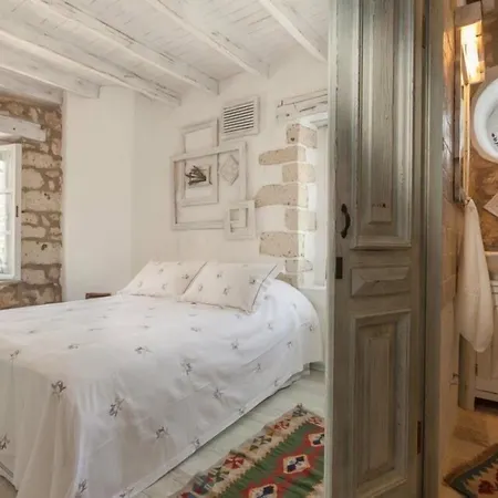 Hotell Yukari Sokak Vip Butik Alaçatı