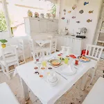 Otel Yukari Sokak Vıp Butık