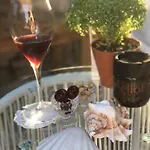 Yukari Sokak Vıp Butık Otel *