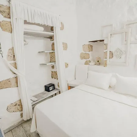 Yukari Sokak Vip Butik Hotel Alacati