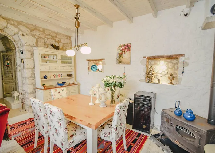 Yukari Sokak Vip Butik *