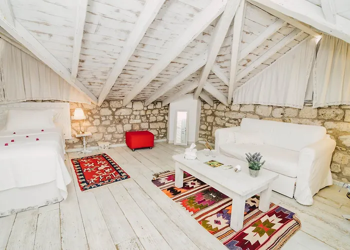 Yukari Sokak Vip Butik Hotel *