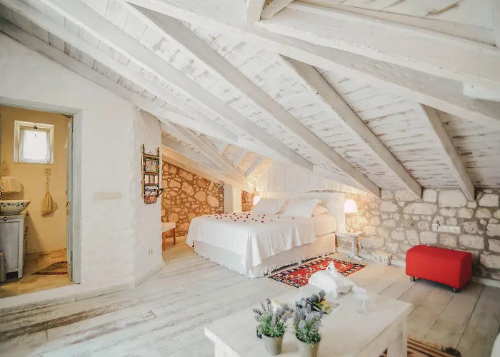 Yukari Sokak Vip Butik Hotel