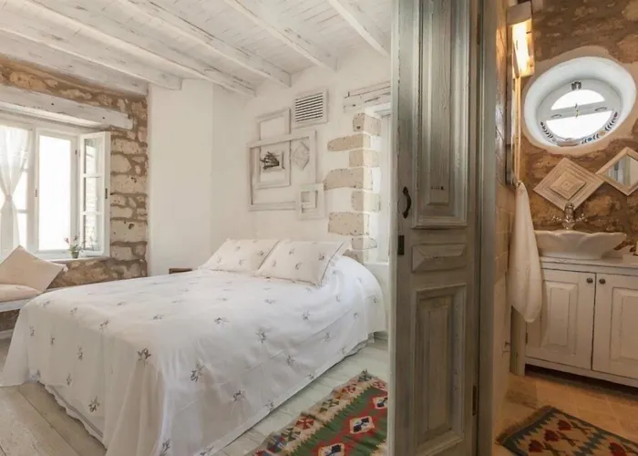 Hotel Yukari Sokak Vip Butik Alaçatı